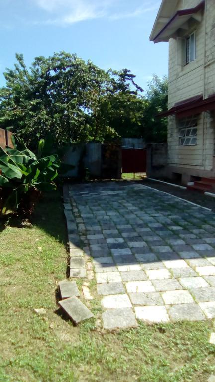 Robert'S Guest House Port of Spain Exterior foto